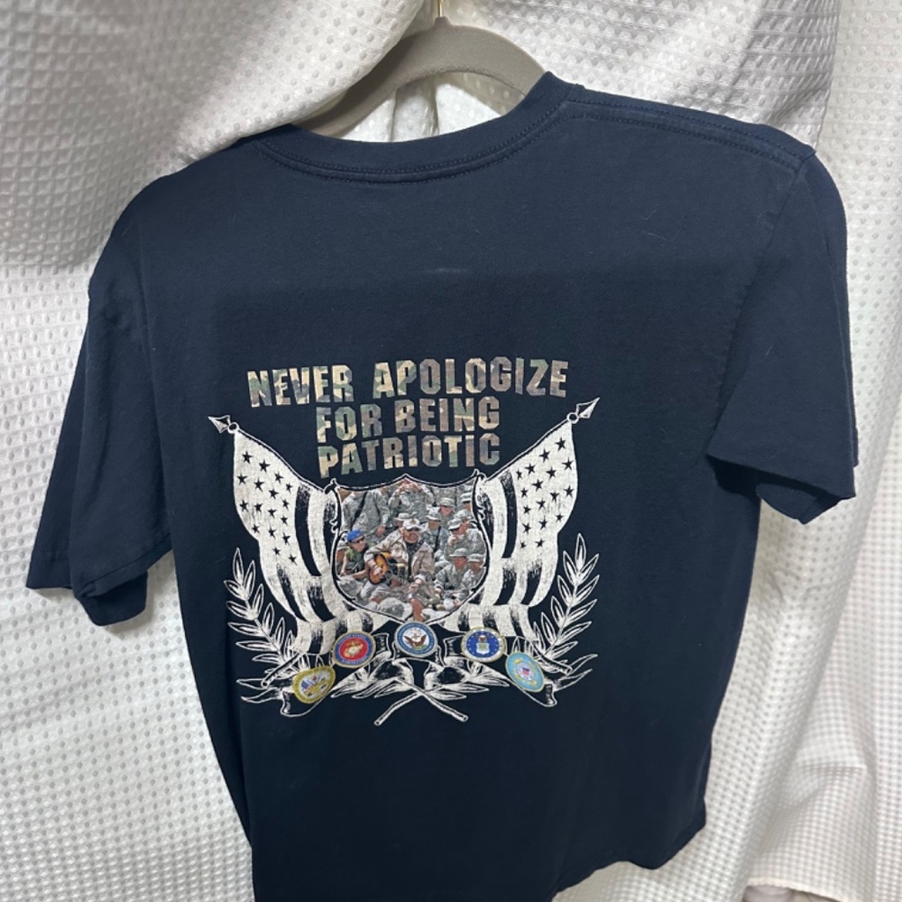 Toby Keith Concert T Shirt - Picture 4 of 4